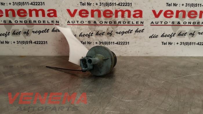 Válvula de vacío de un Volkswagen Lupo (6X1) 1.0 MPi 50 2001