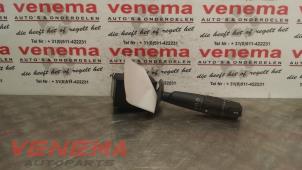 Używane Przelacznik wycieraczki Citroen Xsara Picasso (CH) 1.8 16V Cena € 10,00 Procedura marży oferowane przez Venema Autoparts