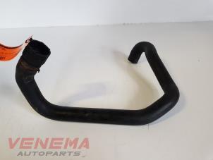 Usagé Tuyau radiateur Volkswagen Passat Variant (3C5) 2.0 TDI 140 Prix € 19,99 Règlement à la marge proposé par Venema Autoparts