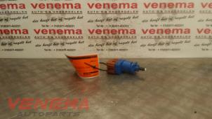 Used Brake light switch Fiat Doblo Cargo (263) 1.3 D Multijet Price € 9,95 Margin scheme offered by Venema Autoparts