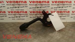 Używane Przelacznik kierunkowskazu Seat Ibiza II (6K1) 1.9 SDI Latino Cena € 15,00 Procedura marży oferowane przez Venema Autoparts
