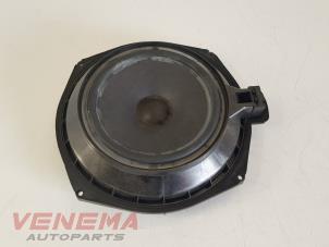 Begagnade Högtalare BMW 5 serie (E60) 523i 24V Pris € 24,99 Marginaltabell erbjuds av Venema Autoparts