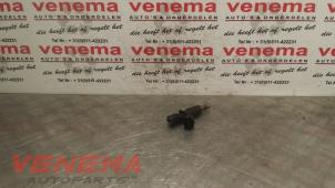 Usados Inyector (inyección de gasolina) Mini Mini (R56) 1.6 16V Cooper Precio € 19,00 Norma de margen ofrecido por Venema Autoparts
