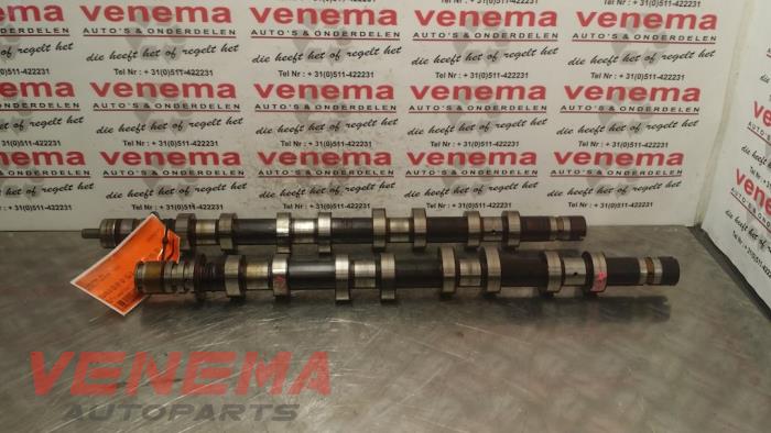 Gebrauchte Nockenwelle Set Renault Scénic II (JM) 2.0 16V Preis € 75,00 Margenregelung angeboten von Venema Autoparts