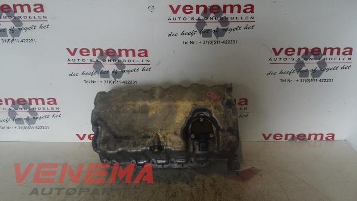 Usagé Couvercle carter Volkswagen Transporter T5 2.0 TDI DRF Prix € 55,00 Règlement à la marge proposé par Venema Autoparts
