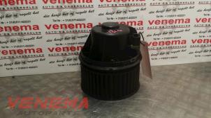 Usagé Ventilateur chauffage Volvo V40 (MV) 1.6 D2 Prix € 49,95 Règlement à la marge proposé par Venema Autoparts