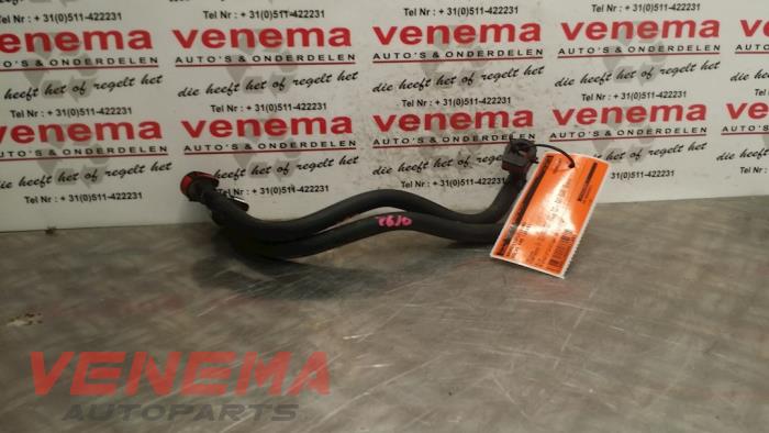 Usagé Conduit de carburant Volvo V40 (MV) 1.6 D2 Prix € 14,99 Règlement à la marge proposé par Venema Autoparts