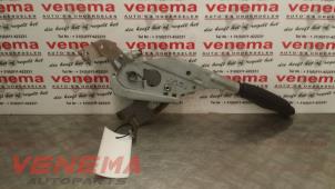 Used Parking brake lever BMW 3 serie (E46/2) 318 Ci 16V Price € 25,00 Margin scheme offered by Venema Autoparts