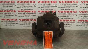 Used Front brake calliper, right BMW 3 serie Touring (E91) 318i 16V Price € 49,99 Margin scheme offered by Venema Autoparts