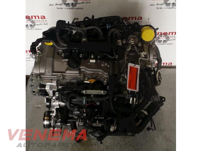 Motor van een Toyota Auris Touring Sports (E18) 1.2 T 16V 2017