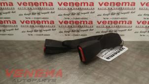 Used Rear seatbelt buckle, centre BMW 3 serie (E46/2) 318 Ci 16V Price € 19,00 Margin scheme offered by Venema Autoparts
