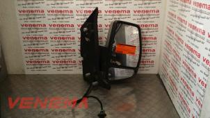 Używane Lusterko zewnetrzne prawe Ford Transit Custom 2.2 TDCi 16V Cena € 125,00 Procedura marży oferowane przez Venema Autoparts