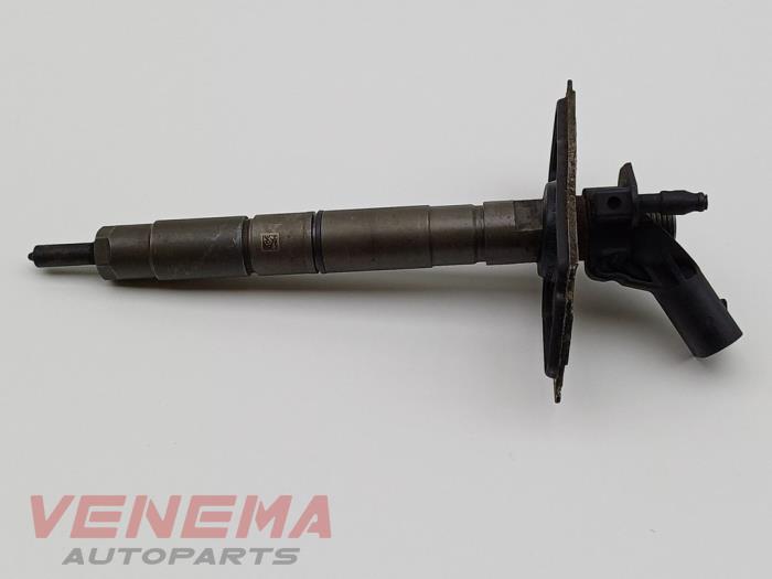 Usagé Injecteurs Audi A6 Avant (C6) 2.7 TDI V6 24V Prix € 49,99 Règlement à la marge proposé par Venema Autoparts