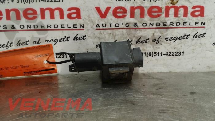 Używane Modul (rózne) BMW 3 serie (E46/2) 318 Ci 16V Cena € 14,99 Procedura marży oferowane przez Venema Autoparts