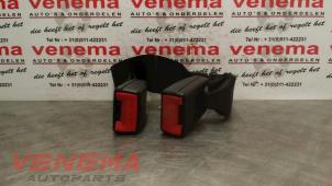 Usagé Attache ceinture arrière central BMW 1 serie (E87/87N) 116i 1.6 16V Prix € 13,00 Règlement à la marge proposé par Venema Autoparts