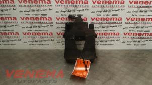 Used Front brake calliper, right Volkswagen Up! (121) 1.0 12V 60 Price € 25,00 Margin scheme offered by Venema Autoparts