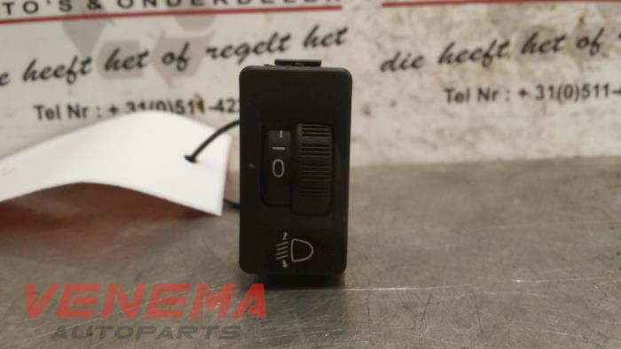 AIH headlight switch from a Peugeot Partner 1.9 D 2006