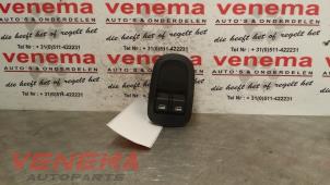 Gebrauchte Elektrisches Fenster Schalter Peugeot 206+ (2L/M) 1.4 XS Preis € 19,00 Margenregelung angeboten von Venema Autoparts