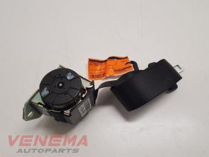 Used Rear seatbelt, right BMW 3 serie Touring (E91) 318i 16V Price € 49,99 Margin scheme offered by Venema Autoparts