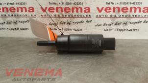 Used Headlight washer pump BMW 3 serie Touring (E91) 318i 16V Price € 25,00 Margin scheme offered by Venema Autoparts