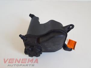 Used Expansion vessel BMW 3 serie Touring (E91) 318i 16V Price € 18,99 Margin scheme offered by Venema Autoparts