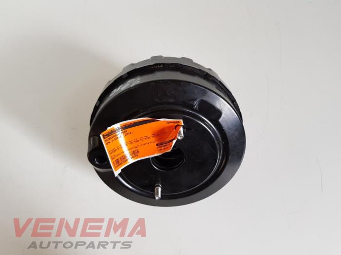 Begagnade Bromsservo BMW 3 serie (F30) 318d 2.0 16V Pris € 44,99 Marginaltabell erbjuds av Venema Autoparts