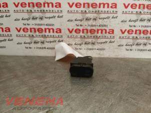 Used Rear window heating switch Seat Alhambra (7V8/9) 1.9 TDI 110 Price € 9,00 Margin scheme offered by Venema Autoparts