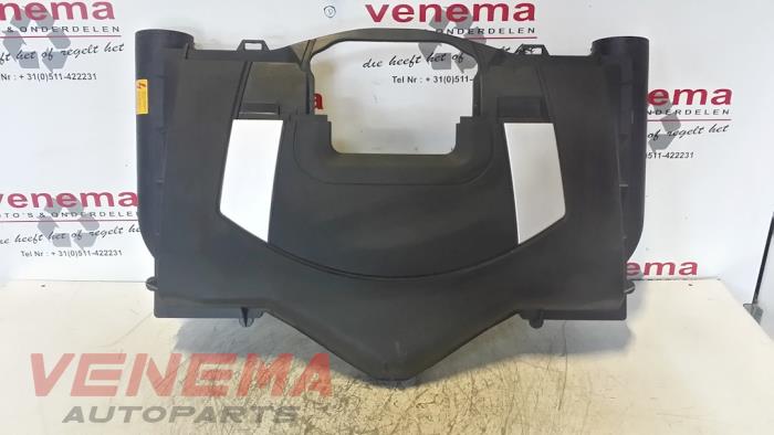 Begagnade Luftfilterhus Mercedes ML II (164/4JG) 3.5 350 4-Matic V6 24V Pris € 75,00 Marginaltabell erbjuds av Venema Autoparts