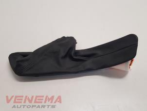 Used Parking brake lever cover BMW X1 (E84) sDrive 20i 2.0 16V Twin Power Turbo Price € 14,99 Margin scheme offered by Venema Autoparts