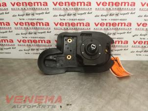 Used Automatic gear selector BMW X1 (E84) sDrive 20i 2.0 16V Twin Power Turbo Price € 39,00 Margin scheme offered by Venema Autoparts