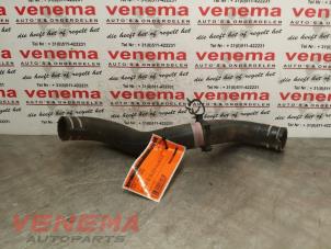 Usagé Tuyau radiateur Fiat 500 (312) 1.2 69 Prix € 12,00 Règlement à la marge proposé par Venema Autoparts