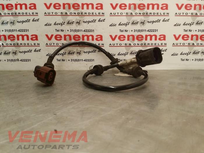 Używane Kabel (rózne) Fiat 500X (334) 1.6 D 16V Multijet II Cena € 14,99 Procedura marży oferowane przez Venema Autoparts