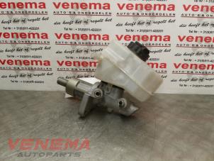 Usagé Cylindre de frein principal BMW 1 serie (E81) 118i 16V Prix € 29,00 Règlement à la marge proposé par Venema Autoparts