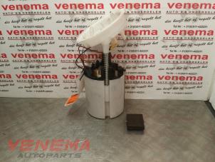 Used Electric fuel pump BMW 3 serie (E90) 318i 16V Price € 49,99 Margin scheme offered by Venema Autoparts