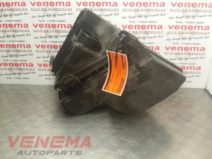 Begagnade Luftfilterhus Renault Twingo III (AH) 1.0 SCe 70 12V Pris € 24,99 Marginaltabell erbjuds av Venema Autoparts