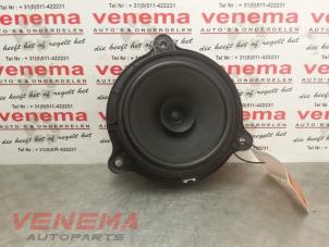 Gebrauchte Lautsprecher Renault Twingo III (AH) 1.0 SCe 70 12V Preis € 14,99 Margenregelung angeboten von Venema Autoparts