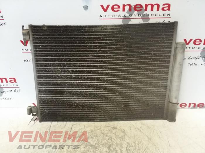 Air conditioning condenser from a Renault Twingo III (AH) 1.0 SCe 70 12V 2015