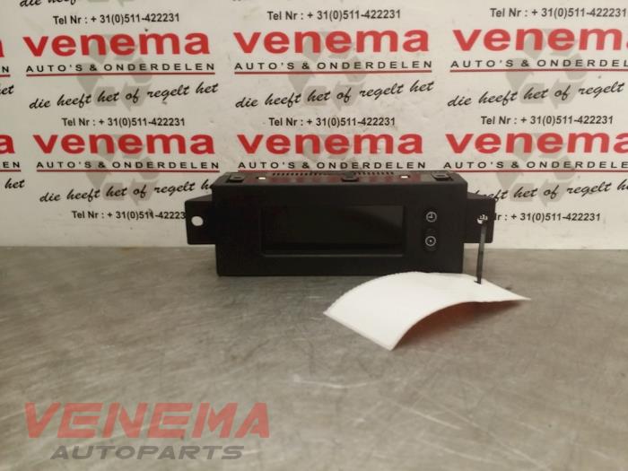 Begagnade Innerdisplay Opel Tigra Twin Top 1.4 16V Pris € 14,95 Marginaltabell erbjuds av Venema Autoparts