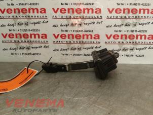 Used Front door stop 4-door, right BMW 3 serie (E90) 318i 16V Price € 17,00 Margin scheme offered by Venema Autoparts