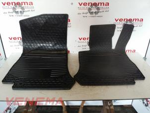 Used Set of mats Mercedes GLC (X253) 2.2 250d 16V BlueTEC 4-Matic Price € 29,95 Margin scheme offered by Venema Autoparts