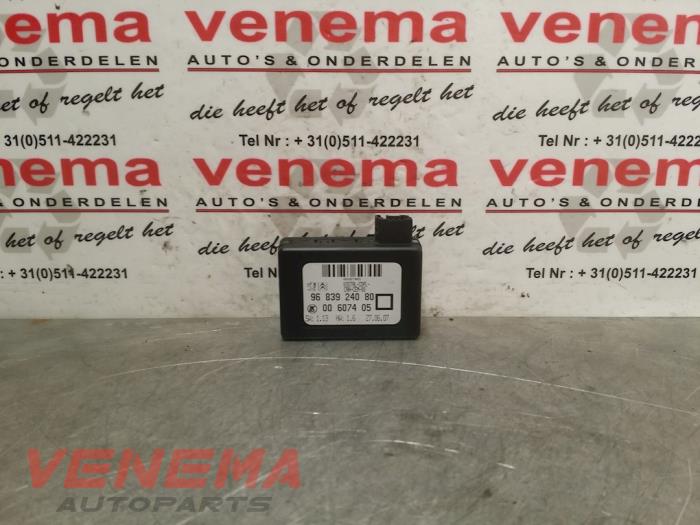 Begagnade Regnsensor Peugeot 207/207+ (WA/WC/WM) 1.6 HDi 16V Pris € 29,95 Marginaltabell erbjuds av Venema Autoparts