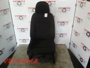 Used Seat, right Opel Insignia Sports Tourer 2.0 CDTI 16V 130 ecoFLEX Price € 125,00 Margin scheme offered by Venema Autoparts
