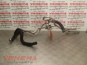 Używane Przewód paliwowy Mercedes E (W212) E-250 CDI 16V BlueTec Cena € 29,95 Procedura marży oferowane przez Venema Autoparts
