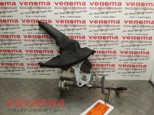 Used Parking brake lever BMW 3 serie (E90) 318i 16V Price € 29,95 Margin scheme offered by Venema Autoparts