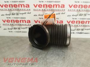Used Air intake hose BMW 3 serie (E90) 318i 16V Price € 9,99 Margin scheme offered by Venema Autoparts