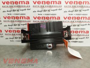 Used Fuse box BMW 3 serie (E90) 318i 16V Price € 34,95 Margin scheme offered by Venema Autoparts