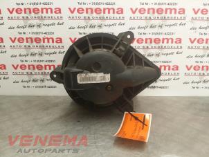 Used Heating and ventilation fan motor Opel Vivaro 1.9 DTI 16V Price € 50,00 Margin scheme offered by Venema Autoparts