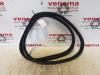 Rear door seal 4-door, right from a Renault Clio IV (5R) 1.6 Turbo 16V RS 200 EDC 2014