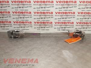 Used Long steering gear BMW 3 serie Touring (F31) 318d 2.0 16V Price € 49,95 Margin scheme offered by Venema Autoparts