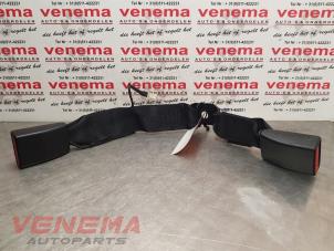 Used Rear seatbelt buckle, centre BMW 3 serie Touring (F31) 318d 2.0 16V Price € 24,95 Margin scheme offered by Venema Autoparts